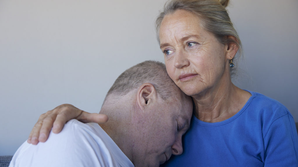 Ægterpar krammer - fx brugt til depression