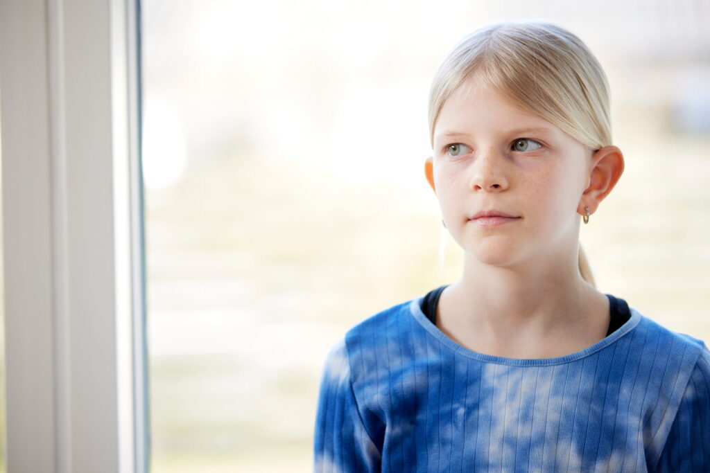 Sådan kan du gøre en forskel, når du passer dit barnebarn med ADHD eller autisme
